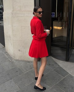 OEM office clothing long sleeve top pleated mini skirt sets