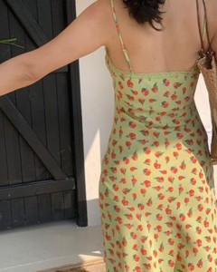 OEM floral bodycon spaghetti strap romantic midi dress