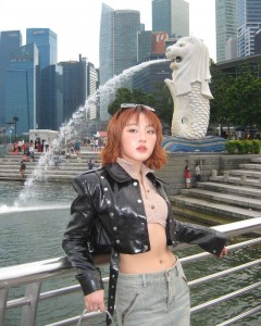 Black motorcycle riveted leather coat short coat