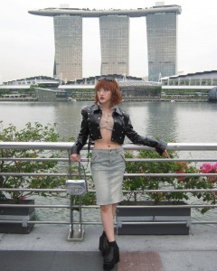 Black motorcycle riveted leather coat short coat