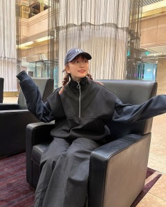 China Suppliers Long Sleeve Half-zip Turtleneck Hoodie
