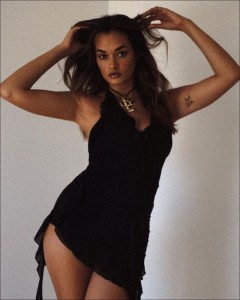 Custom sexy V-neck ruffles tassel lace halter mini dress