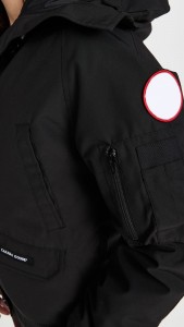 Winter Down Coat Manufacturer Warm Pocket Hooded Jacket