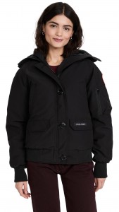 Winter Down Coat Manufacturer Warm Pocket Hooded Jacket