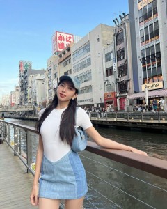 Knitted white short sleeve stitching denim skirt dress