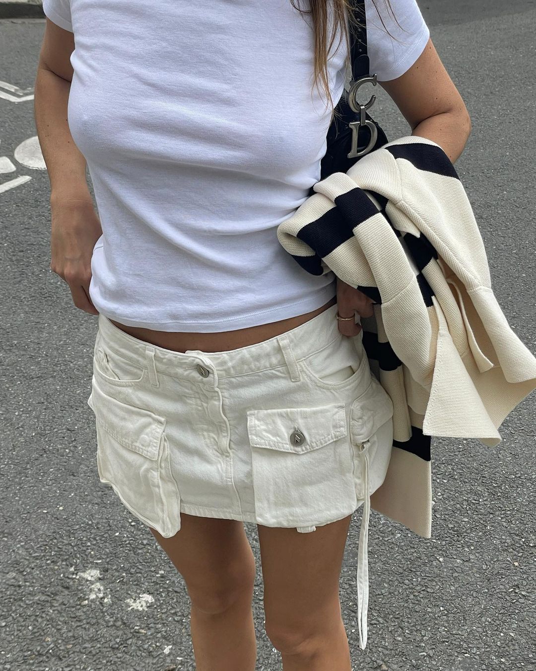 Denim hot girl large pockets white mini skirt  