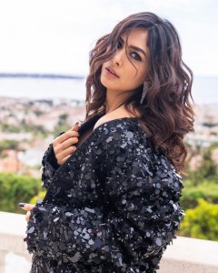 Custom black long sleeves single button sequined coat