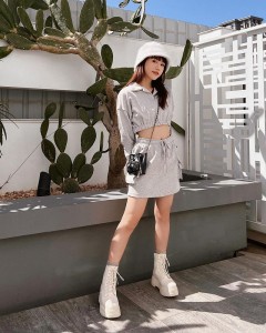 OEM turn-down collar crop top elastic waist mini dress simple set