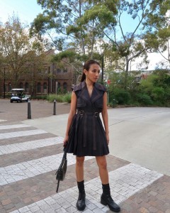 Factory Custom V-neck Sleeveless Pleated Dress