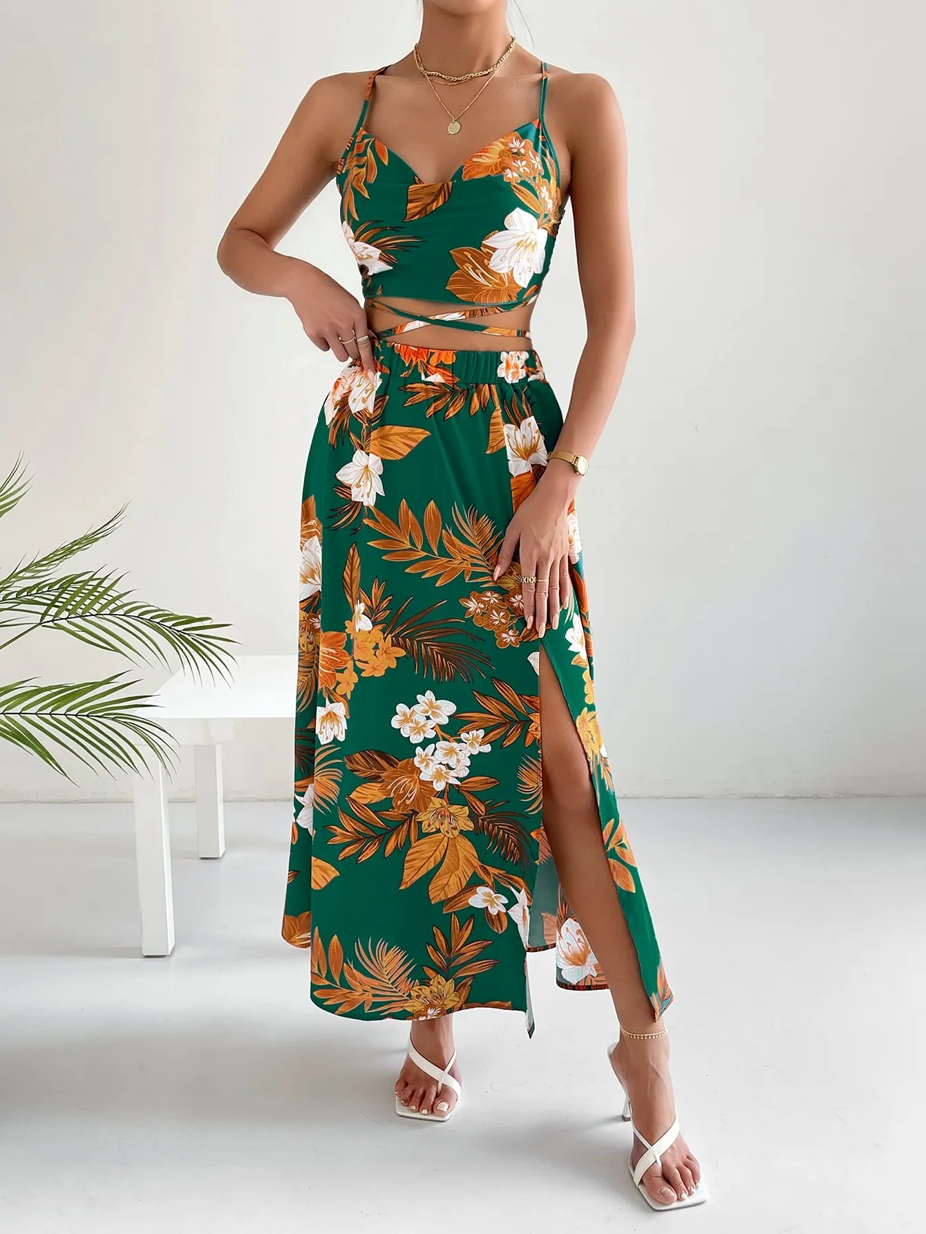 Vacation Style Floral Print Sets Halter Top 2 Piece Split Maxi Skirt Set